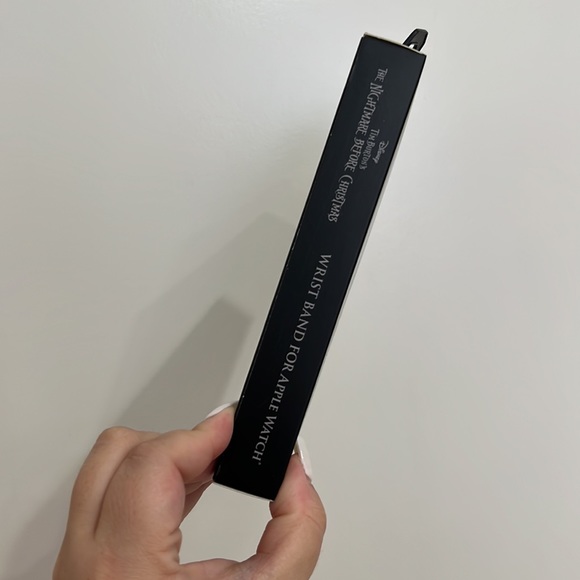 NEW Disney Nightmare Before Christmas Apple Watch Band - Picture 5 of 8